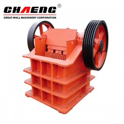 Portable mobile small jaw crusher machine for sale